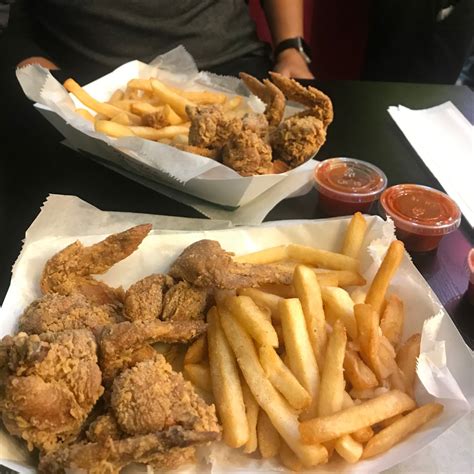 Best Chicken Near Me in Los Angeles, California .